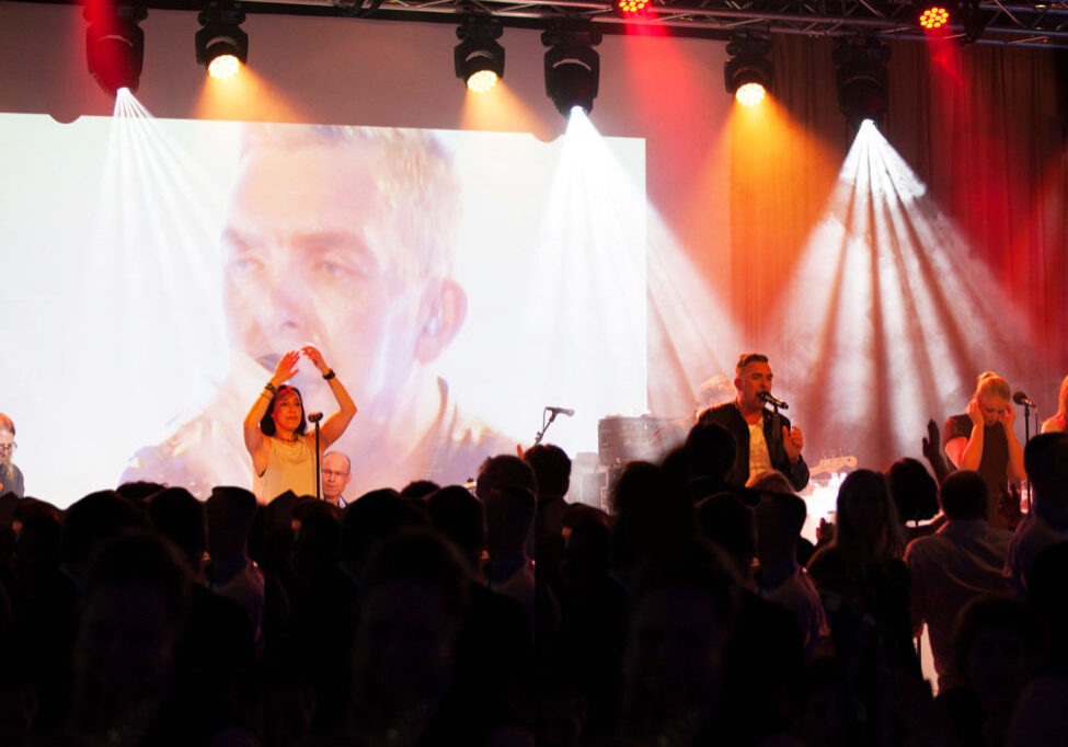 Onsdagsbandet Bilde av Onsdagsbandet på scenen