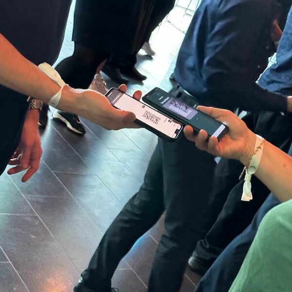 QR scanning 1 QR scanning 1